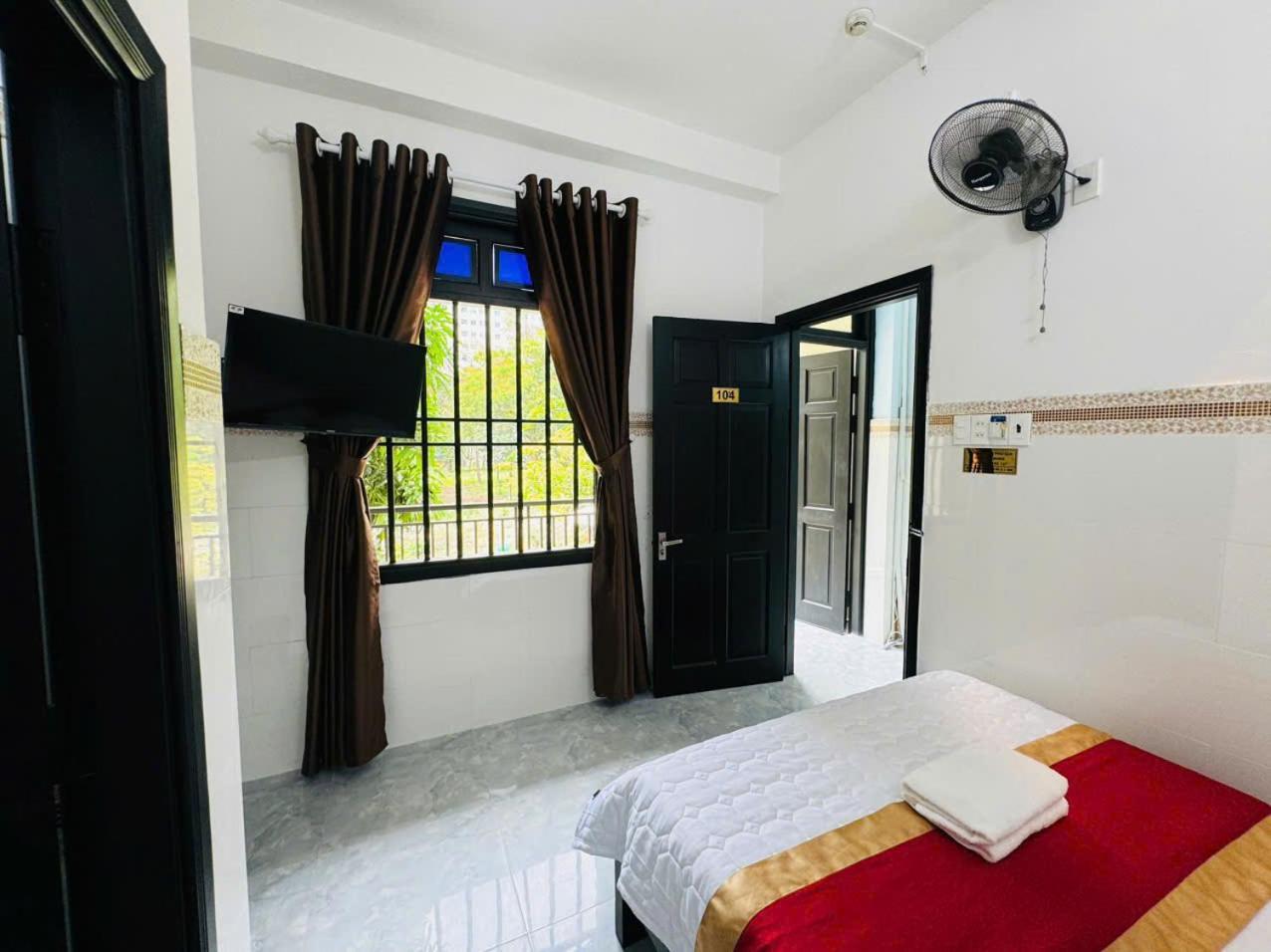 Phu Gia 23d4 Khách sạn *